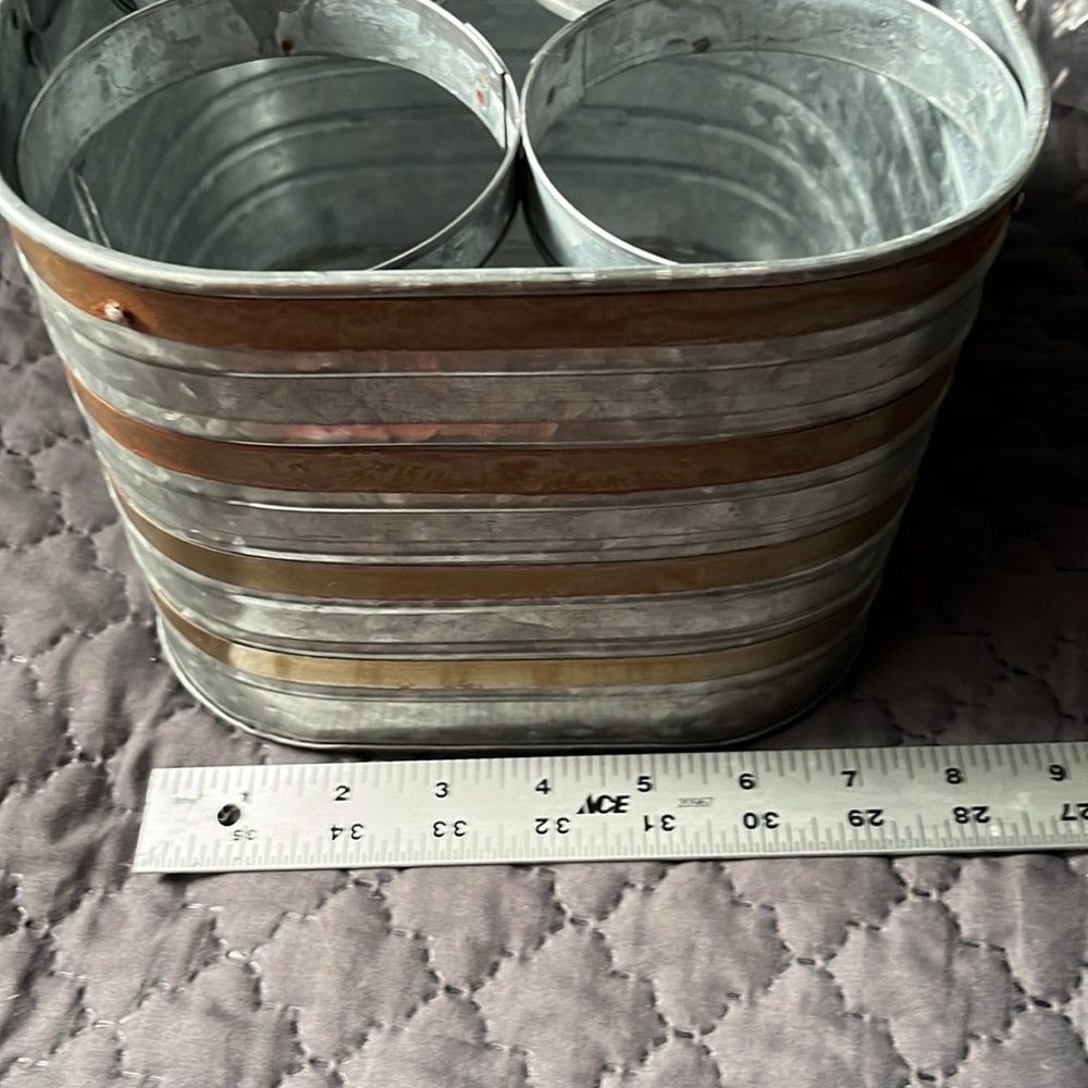 Rustic Galvanized Metal caddy - Picture 2 of 6